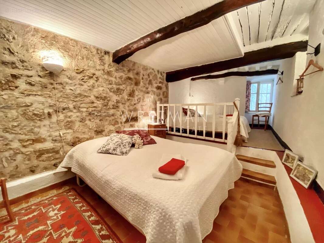 Maison à FAYENCE