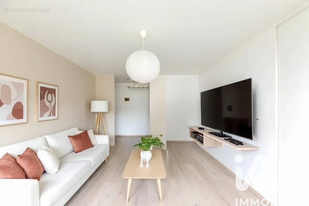 Photo 1 - Appartement à MONTIGNY-LES-CORMEILLES