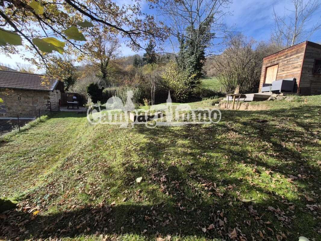 Maison à SAINT-FORGEUX