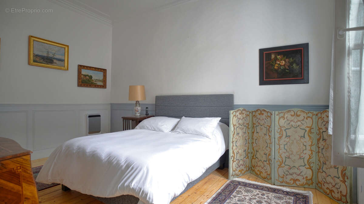 Appartement à FONTAINEBLEAU