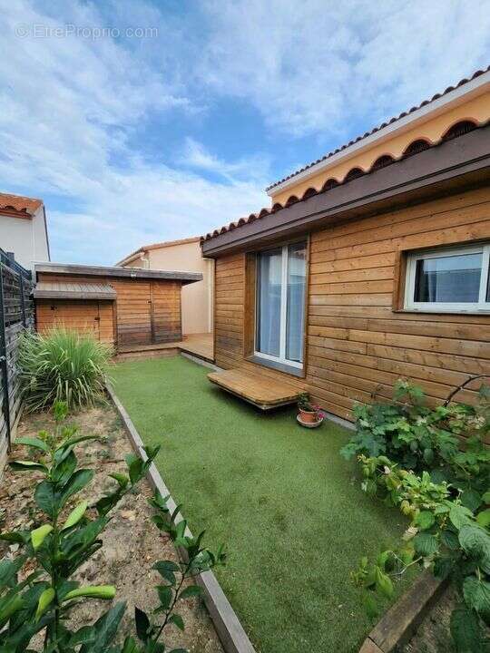Maison 4 pieces a brouilla de 75 m² avec garage - photo 6