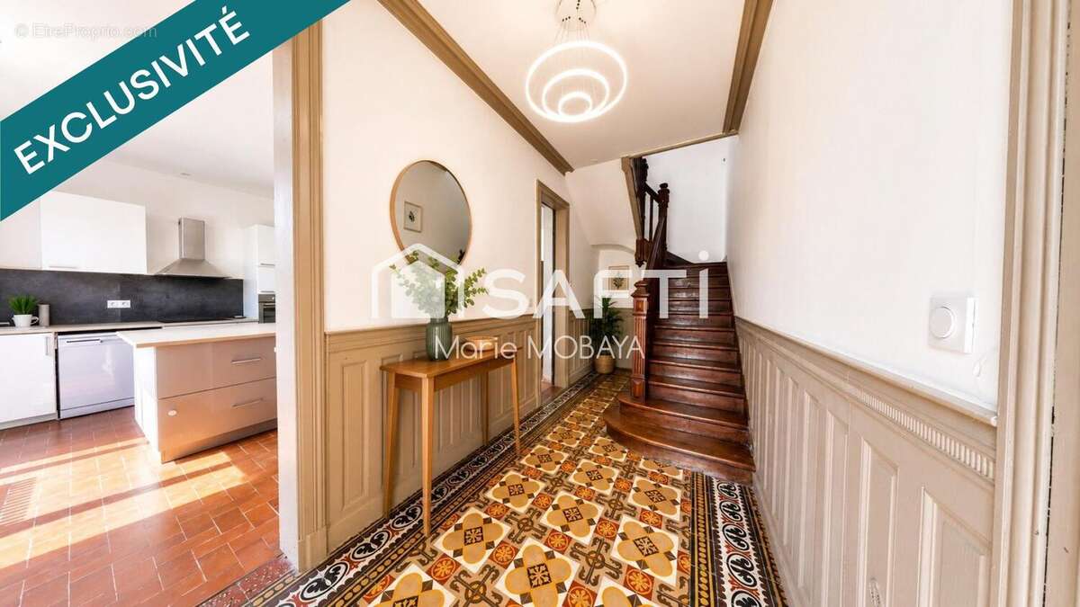 Maison 133 m² à Salignac  - photo 4