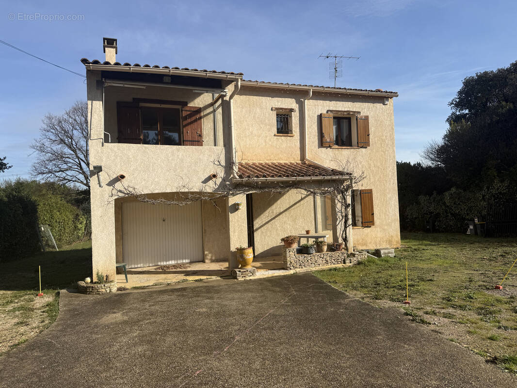Maison à CALVISSON