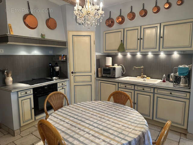 Maison à L&#039;ISLE-SUR-LA-SORGUE