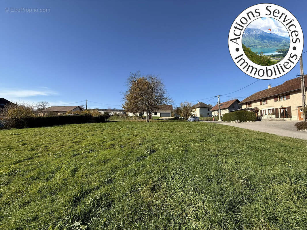 Terrain à NOVALAISE