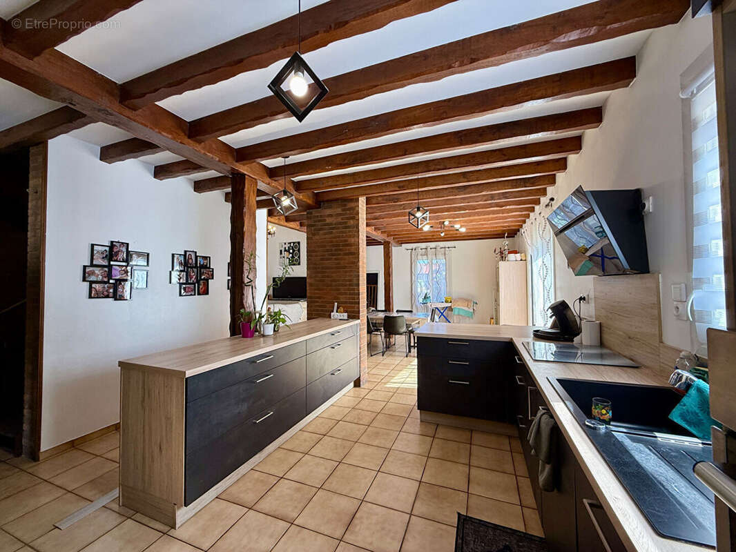 Maison à BOURG-LES-VALENCE