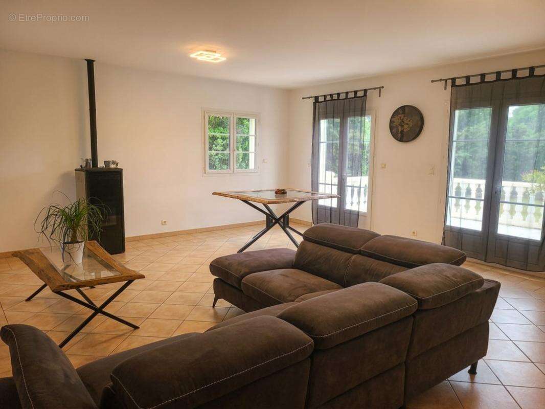 Maison 108 m² à Pont-Saint-Esprit  - photo 3