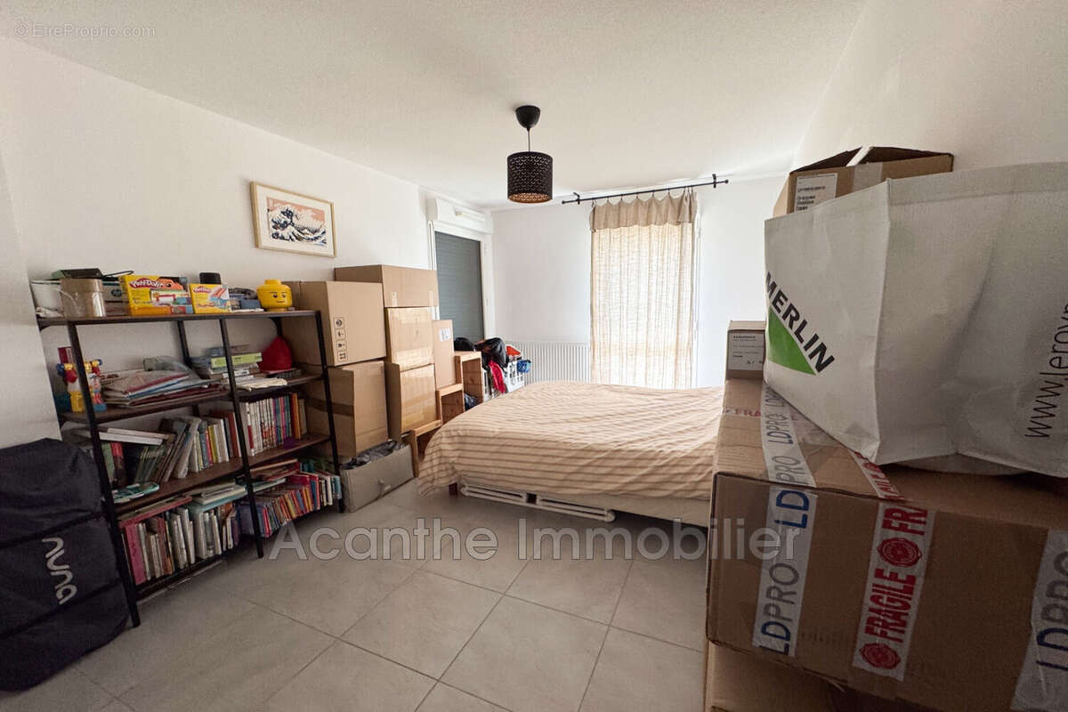 Appartement à LE CRES