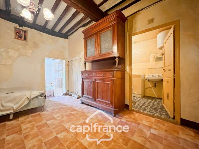 Maison à CAMPS-LA-SOURCE