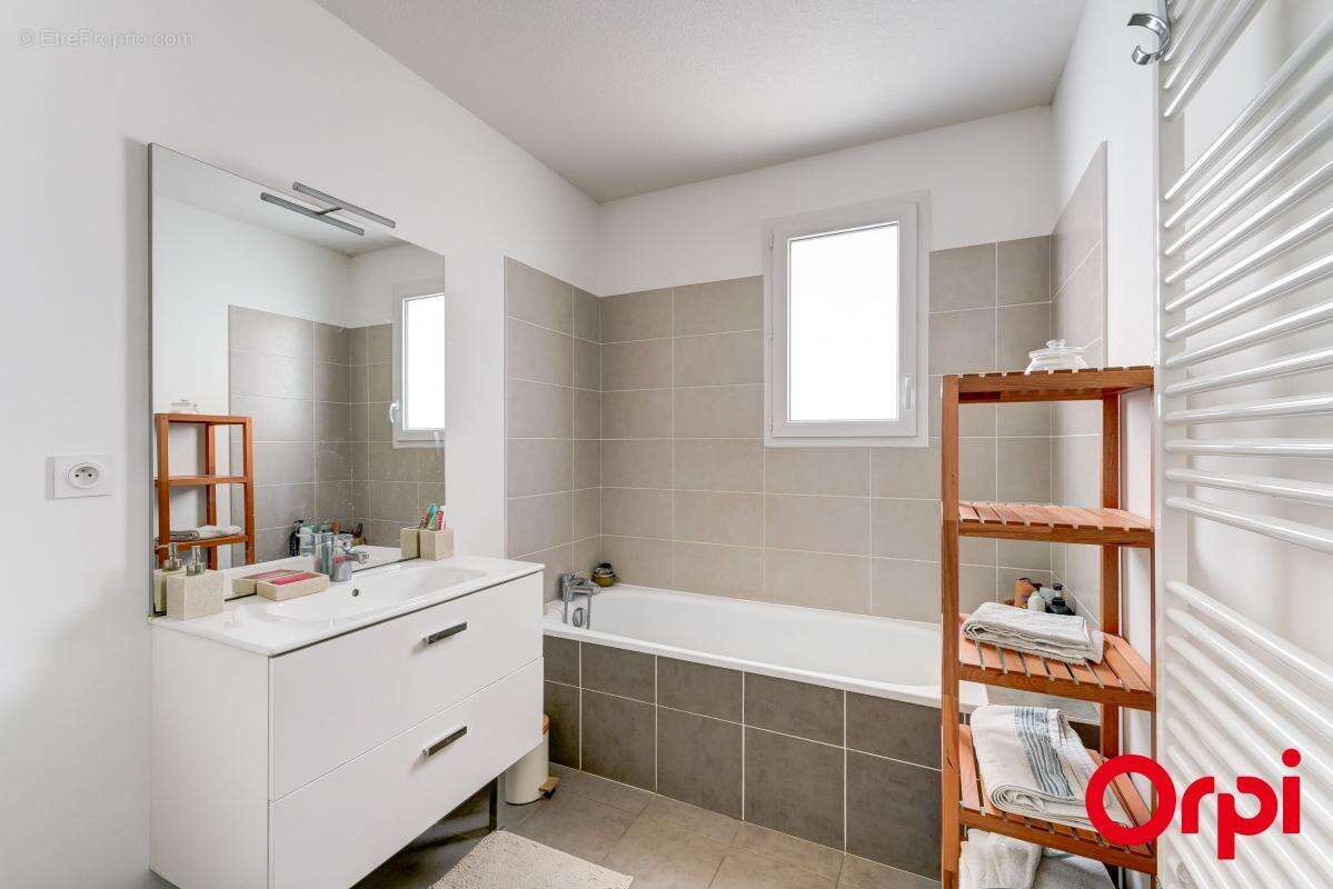 Maison à VENISSIEUX