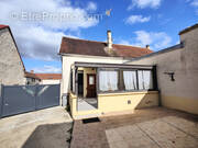 Maison à BUSSY-EN-OTHE