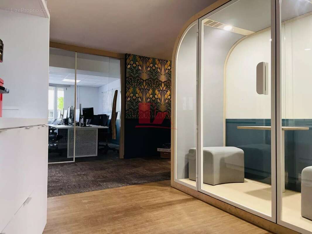 Commerce à ISSY-LES-MOULINEAUX