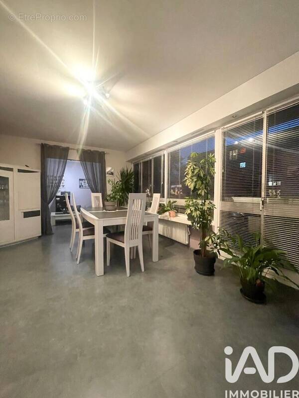 Photo 1 - Appartement à LES ULIS