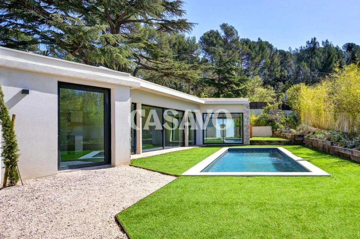 Vente Maison 5 pièces de 135m² - 13080 Aix-en-Provence - photo 2
