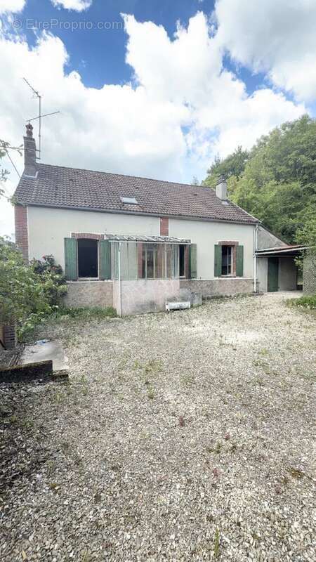 Maison à CHAMPLOST