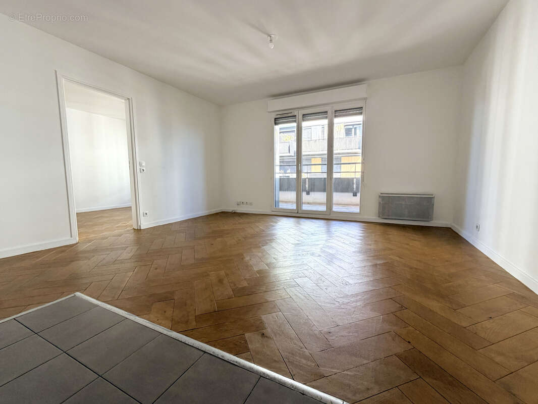 Appartement à COLOMBES