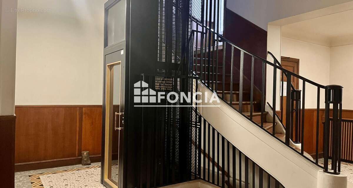 Appartement à ASNIERES-SUR-SEINE