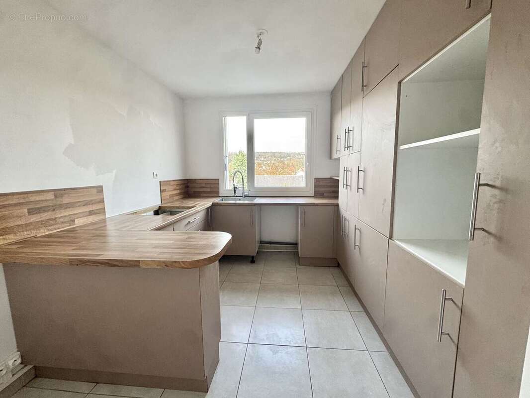 Appartement à SAINT-PRIX