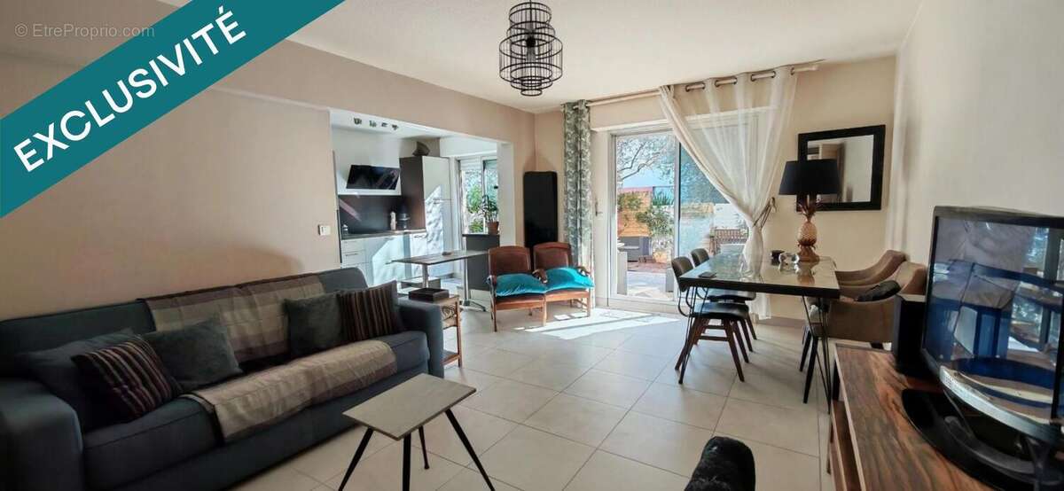 Photo 2 - Appartement à SAINT-LAURENT-DU-VAR