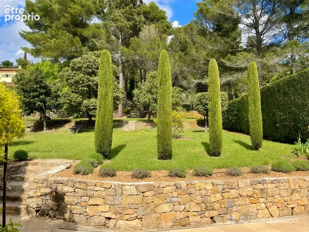 Maison 5 pièces 174 m² à vendre à Tourtour (83690) - photo 45