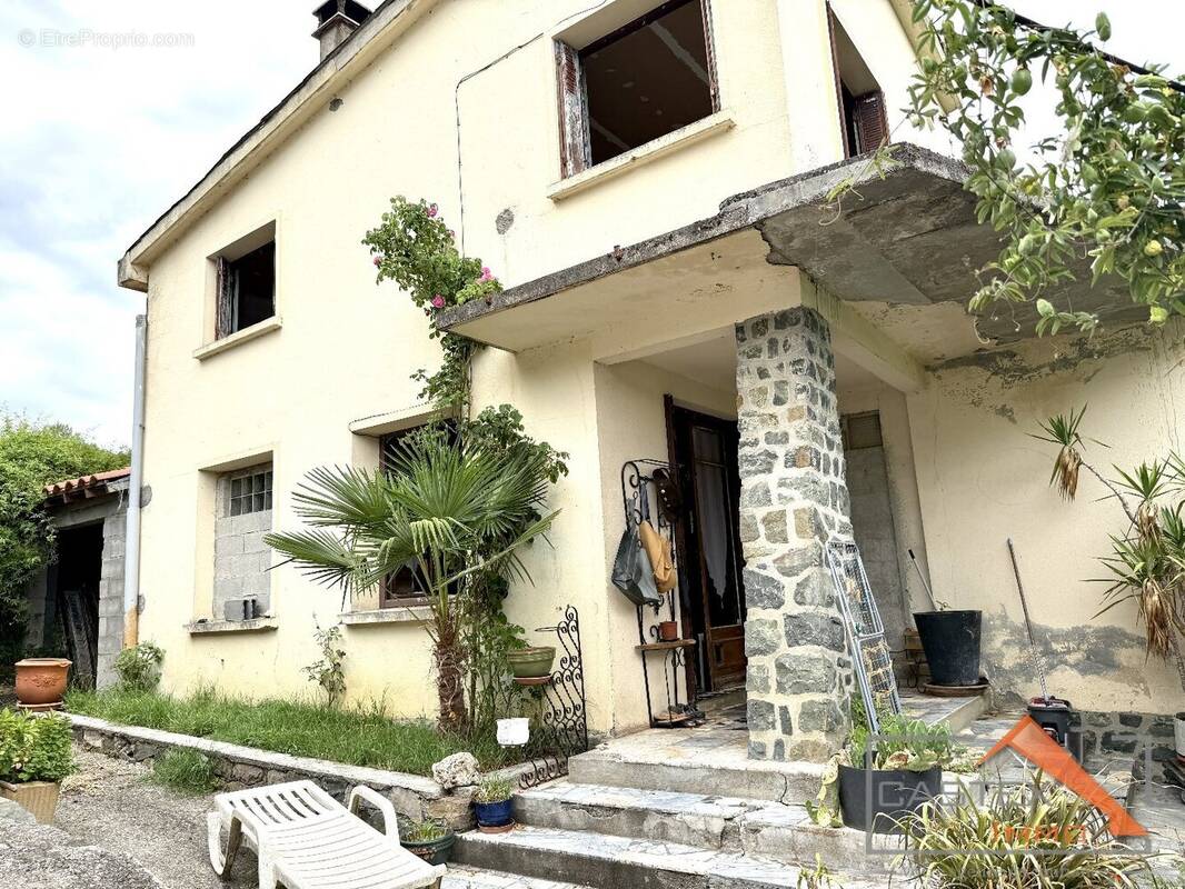 Maison à SALIES-DU-SALAT