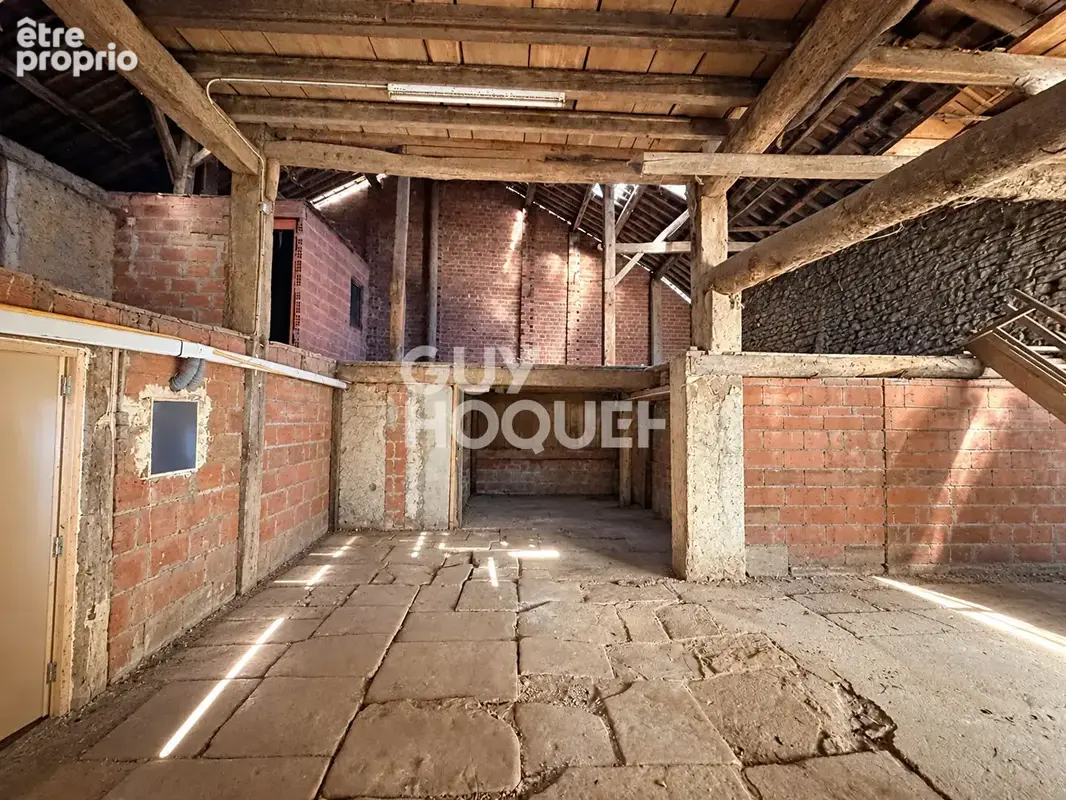 corps de ferme - 2 logements - Pouilley Francais - photo 10