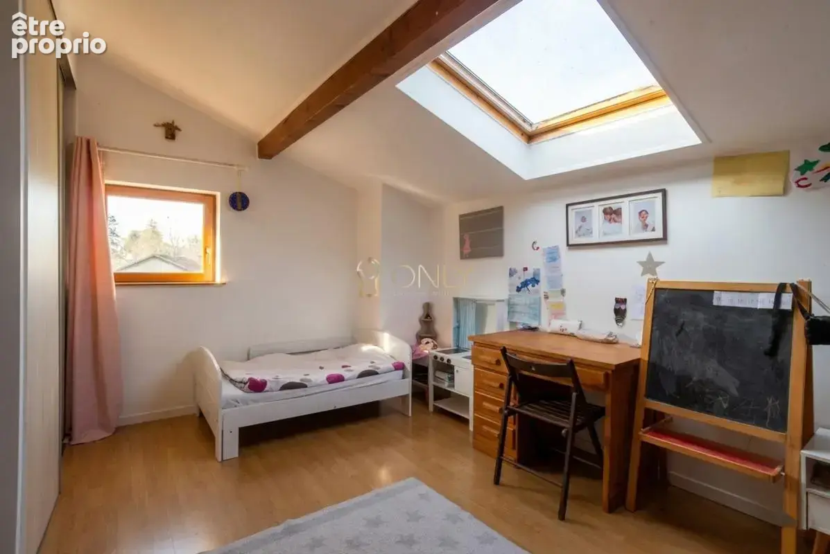 Dardilly - Maison - 4 Chambres - photo 12