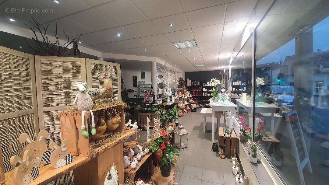 Commerce à BARTENHEIM