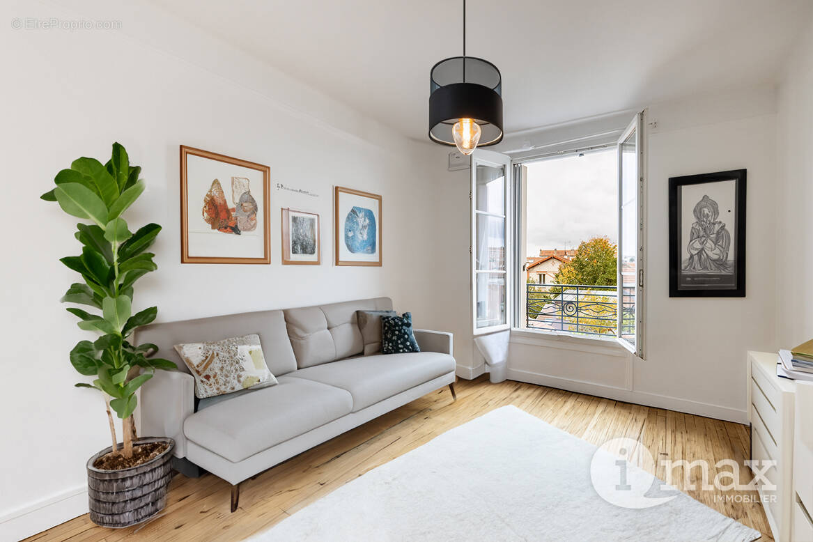 Appartement à COLOMBES