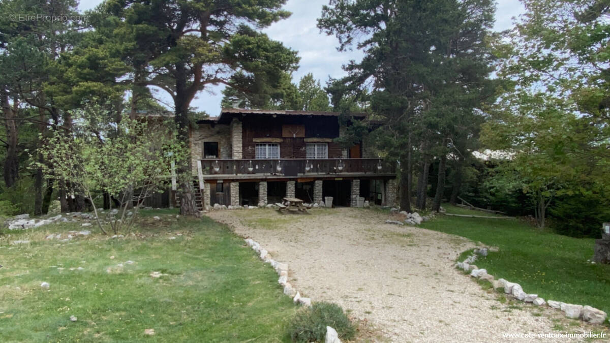 Maison à BEAUMONT-DU-VENTOUX