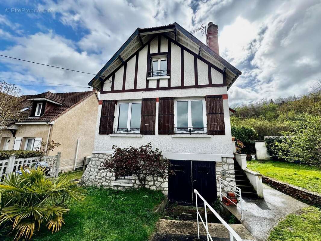 Photo 2 - Maison à BONNIERES-SUR-SEINE