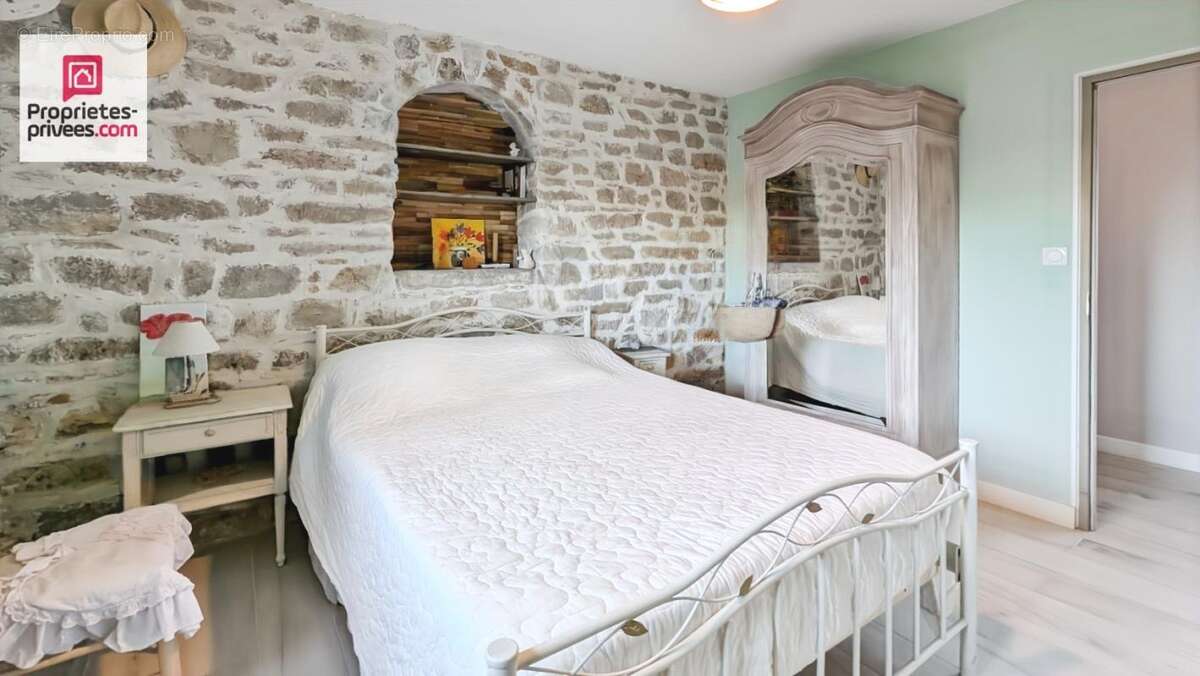 Maison à FIGANIERES