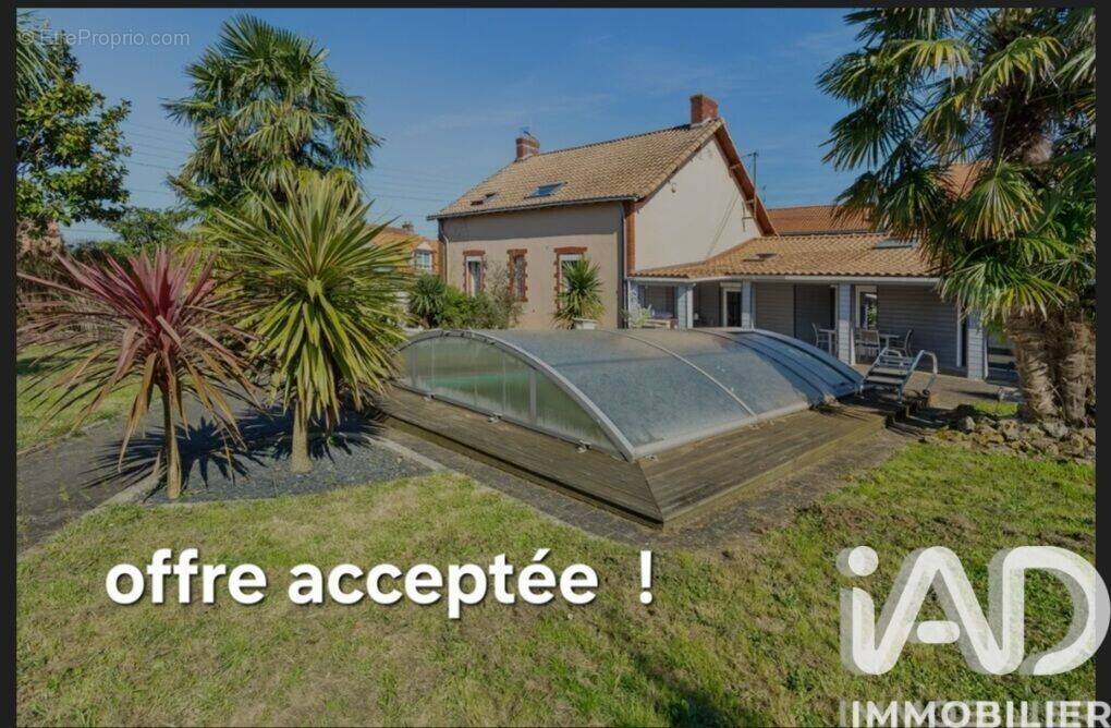 Photo 1 - Maison à LA MONTAGNE