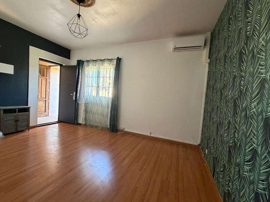 Photo 3 - Appartement à CABRIES