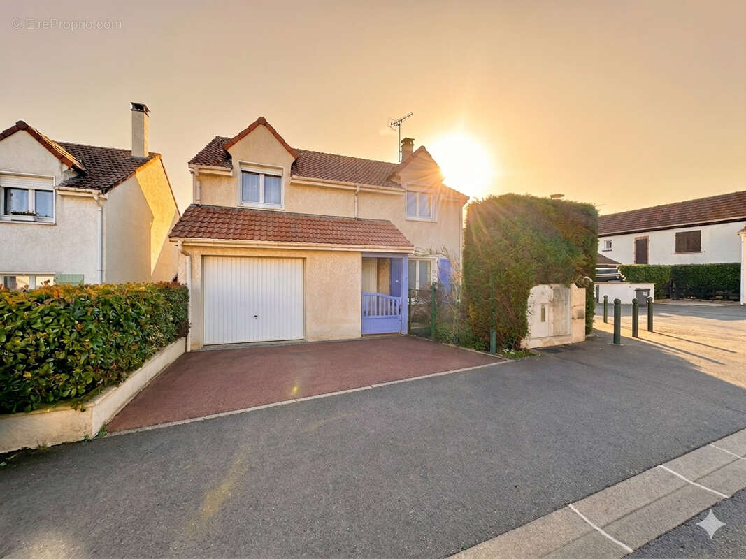 Maison à EVRY