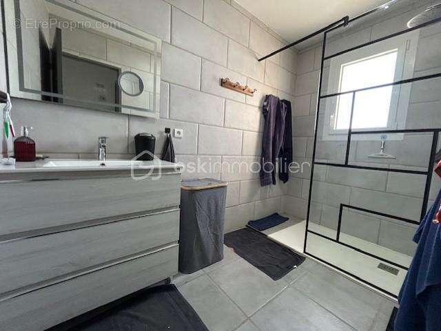 Maison de plain-pied sur grand terrain à Meursac - photo 10