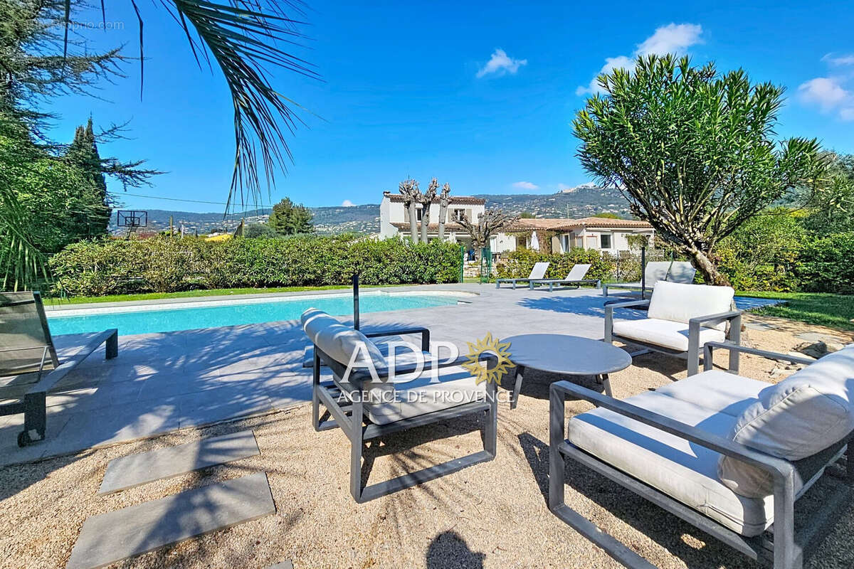 Maison à PEYMEINADE