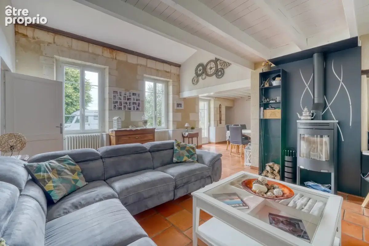 Maison 7 pièces de 166m2 sur parcelle de 714m2 - photo 2