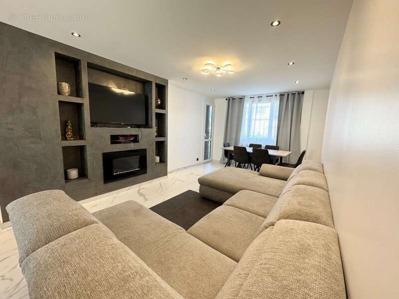 Appartement à BASSENS