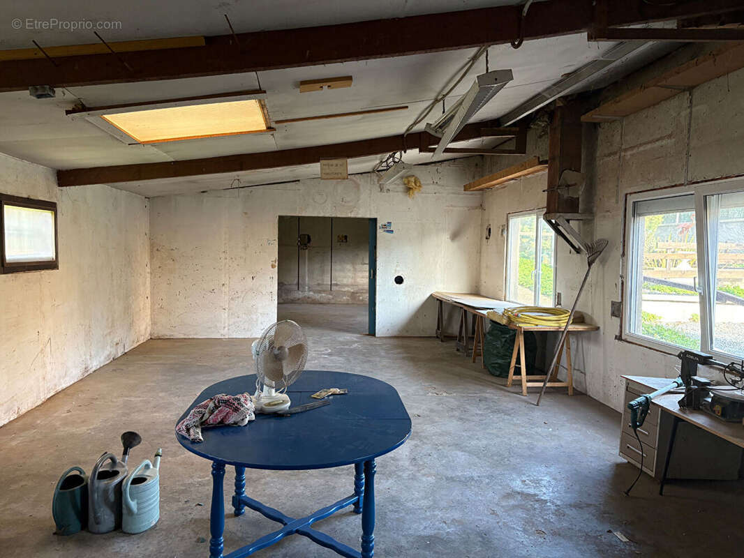 Maison à COURCELLES-CHAUSSY