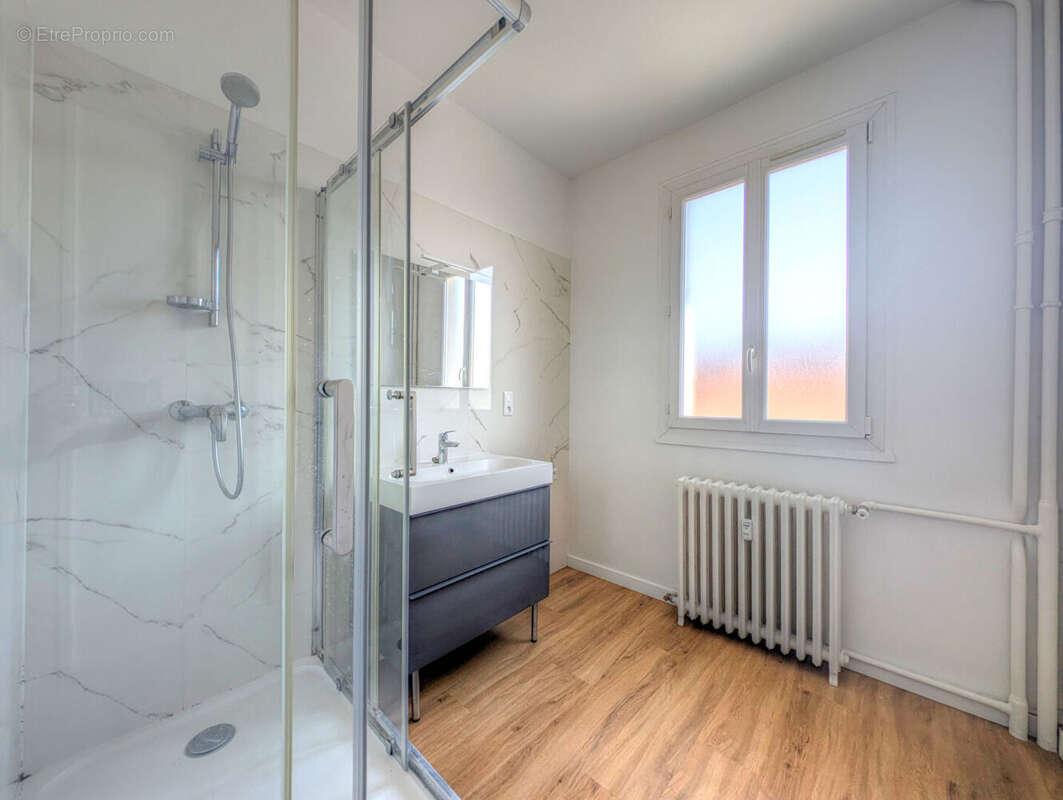Appartement Suresnes 2 pièces 65,88 m2 - photo 9