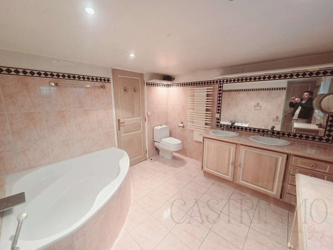 Maison à CASTELNAU-LE-LEZ