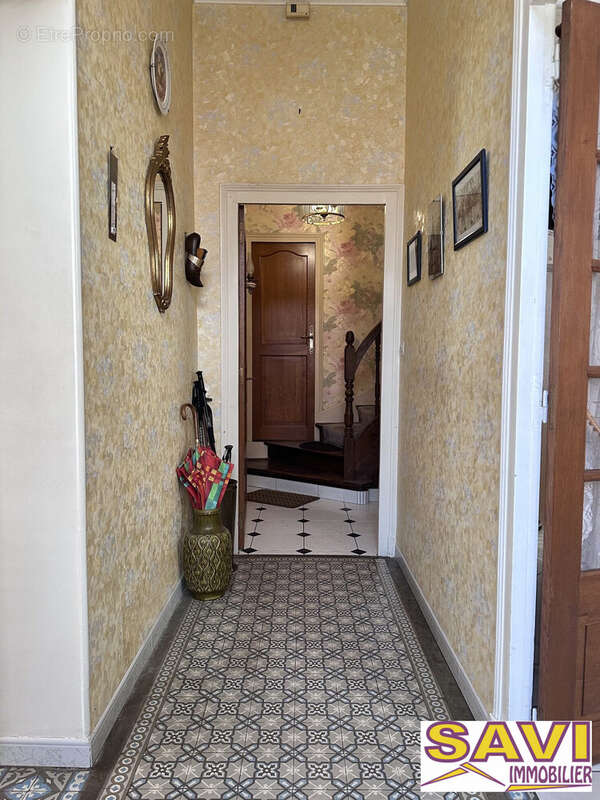 Maison 178 m² à La Selle-Sur-Le-Bied  - photo 6