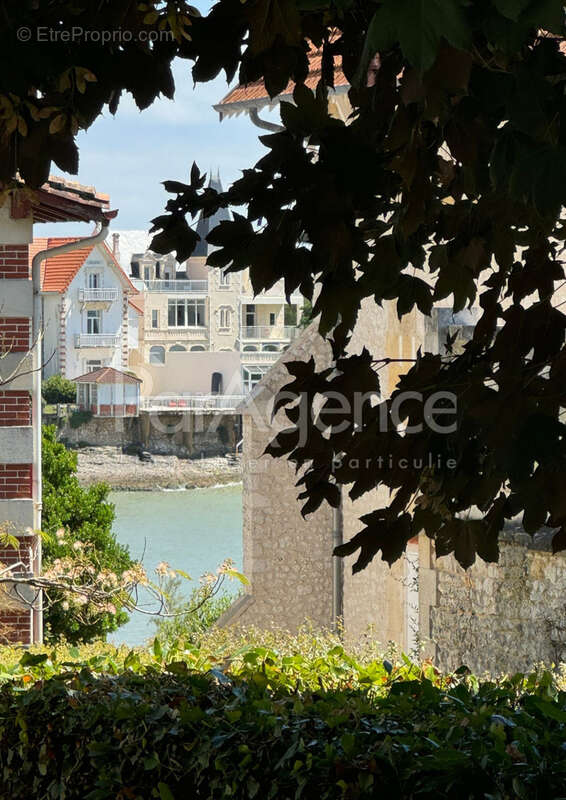 Maison à SAINT-PALAIS-SUR-MER