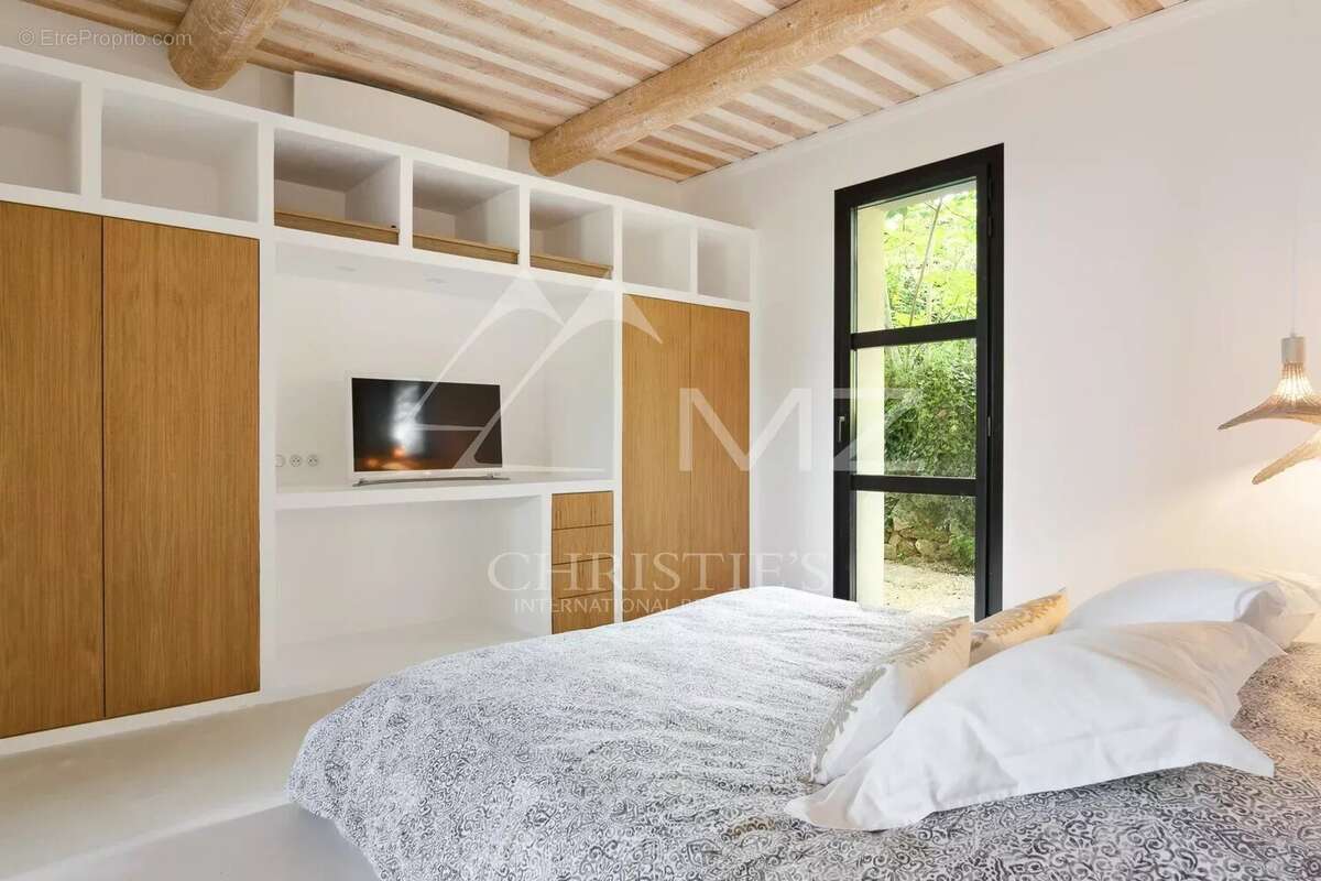 Maison à FAYENCE