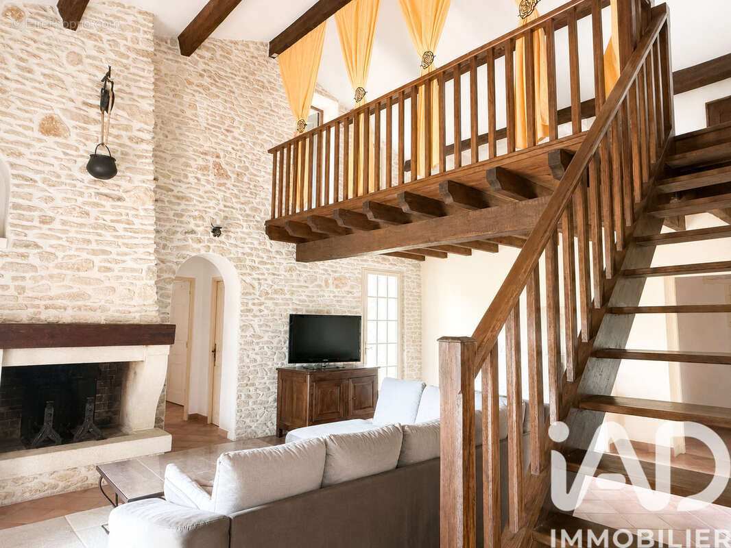 Photo 5 - Maison à VILLES-SUR-AUZON