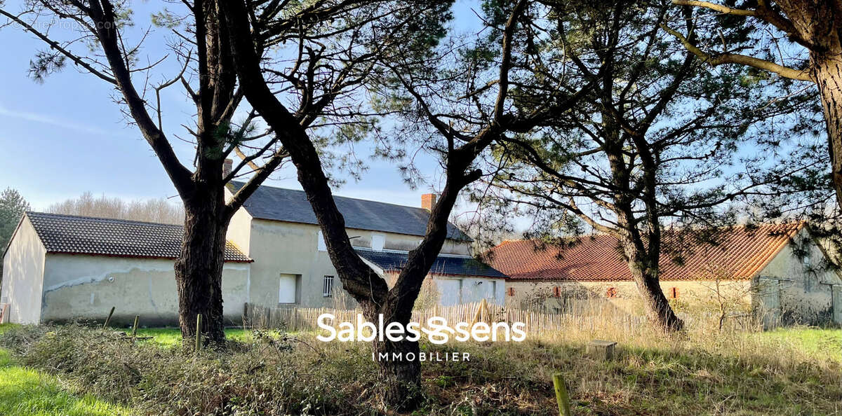 Maison à TALMONT-SAINT-HILAIRE