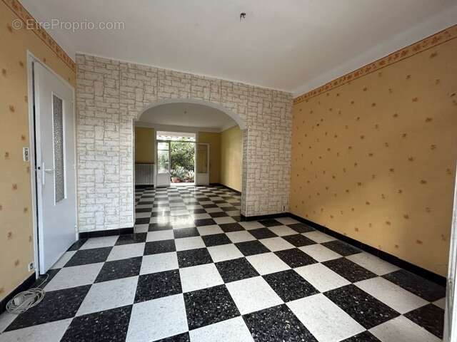 Maison 124 m2 à rénover - Perpignan quartier La Lunette - photo 2