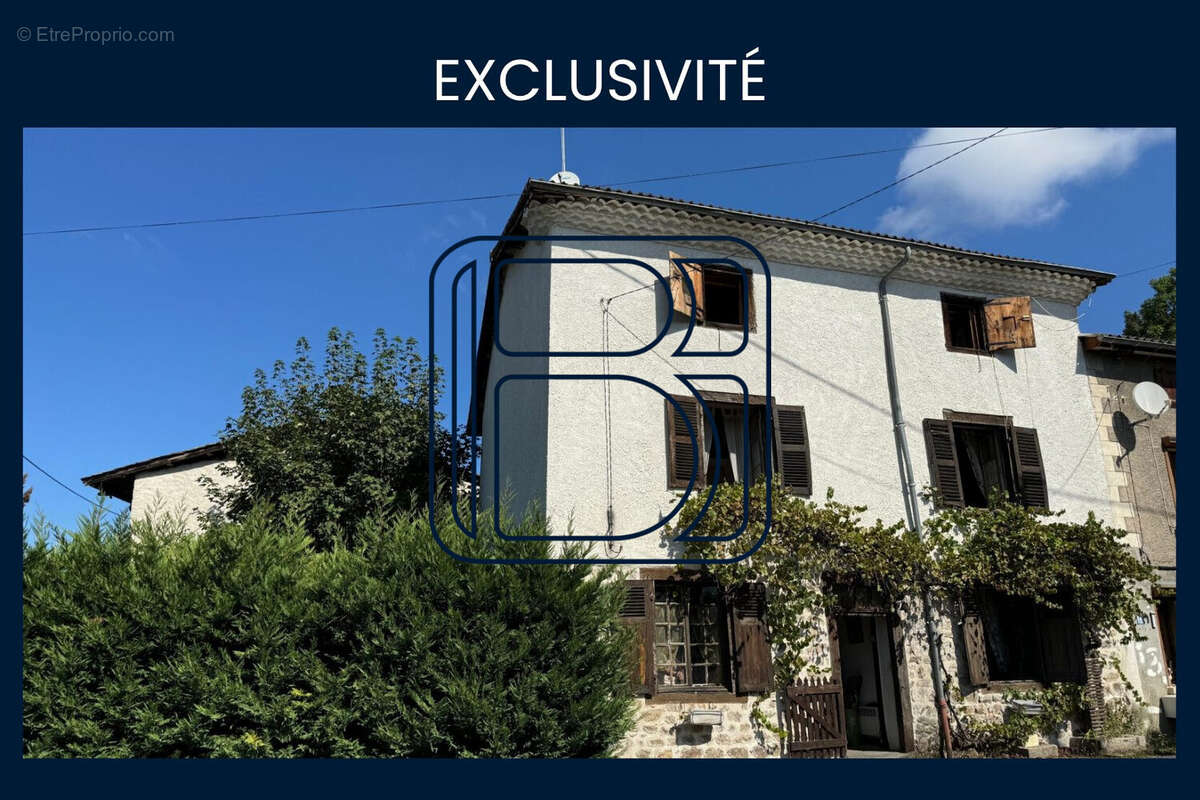 Maison à MARSAC-EN-LIVRADOIS