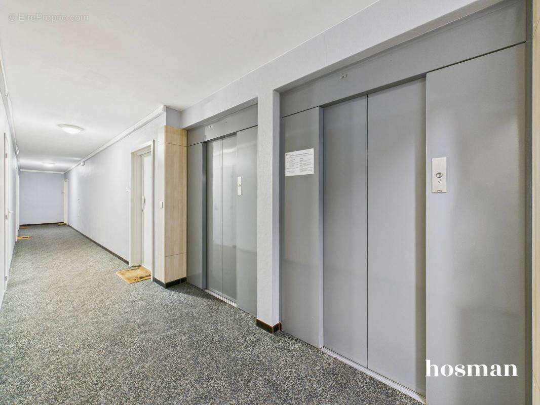 Appartement à PARIS-18E